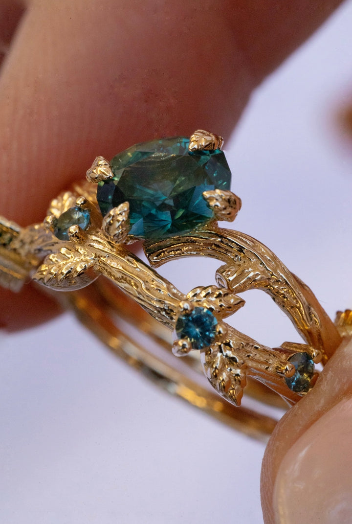 Nature Inspired Montana Sapphire Leaf Engagement Ring Set 14K Gold