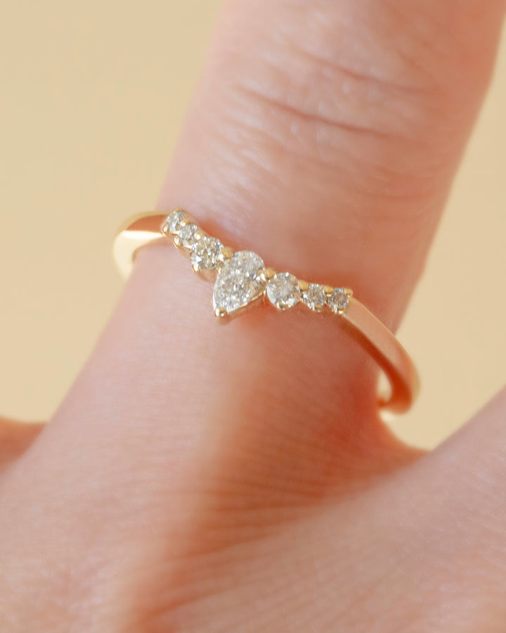 Diamond Contour Wedding Band 14K Gold