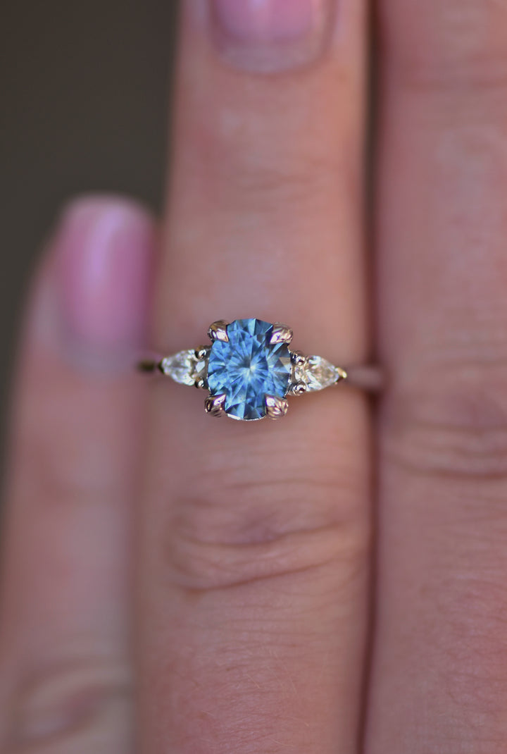 Montana Sapphire Leaf Engagement Ring