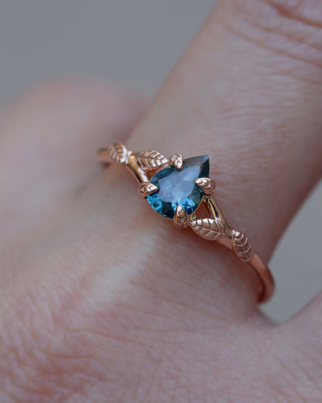 Leaf Engagement Ring with Montana Sapphire 14K Gold,Teal Montana Sapphire Engagement Ring,Solitaire Pear Ring,Rose Gold Pear Ring