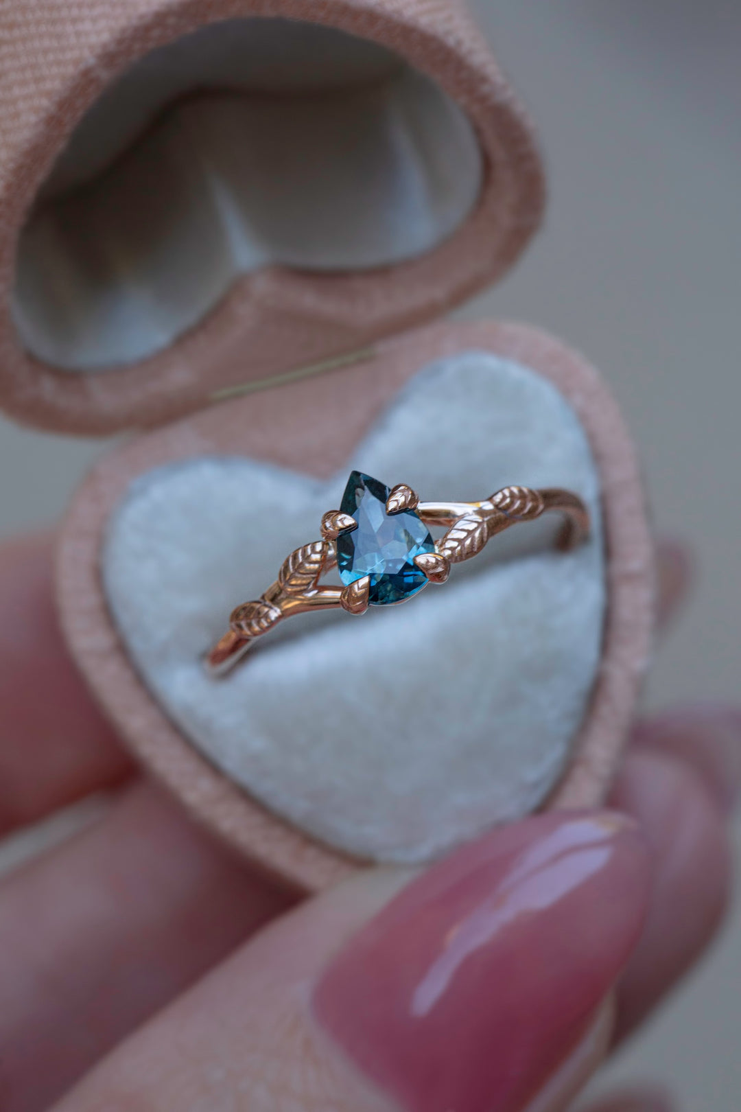 Leaf Engagement Ring with Montana Sapphire 14K Gold,Teal Montana Sapphire Engagement Ring,Solitaire Pear Ring,Rose Gold Pear Ring