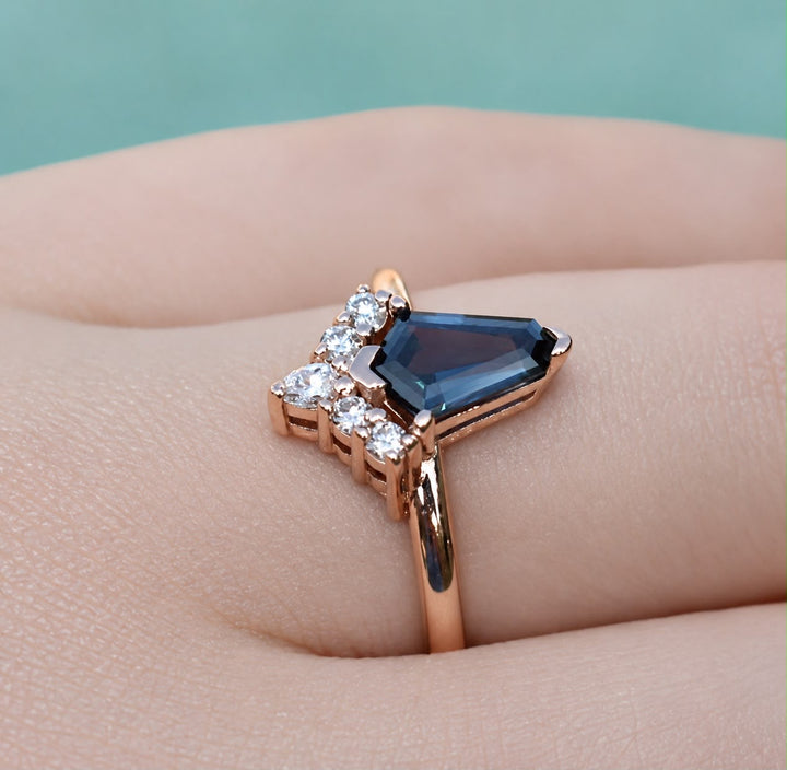 Kite Shape Teal Blue Sapphire Cluster Engagement Ring with Diamond Sunburst in 14K Gold
