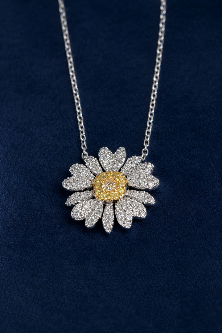 18K Gold Diamond Daisy Necklace,Daisy Flower Charm Pendant Necklace