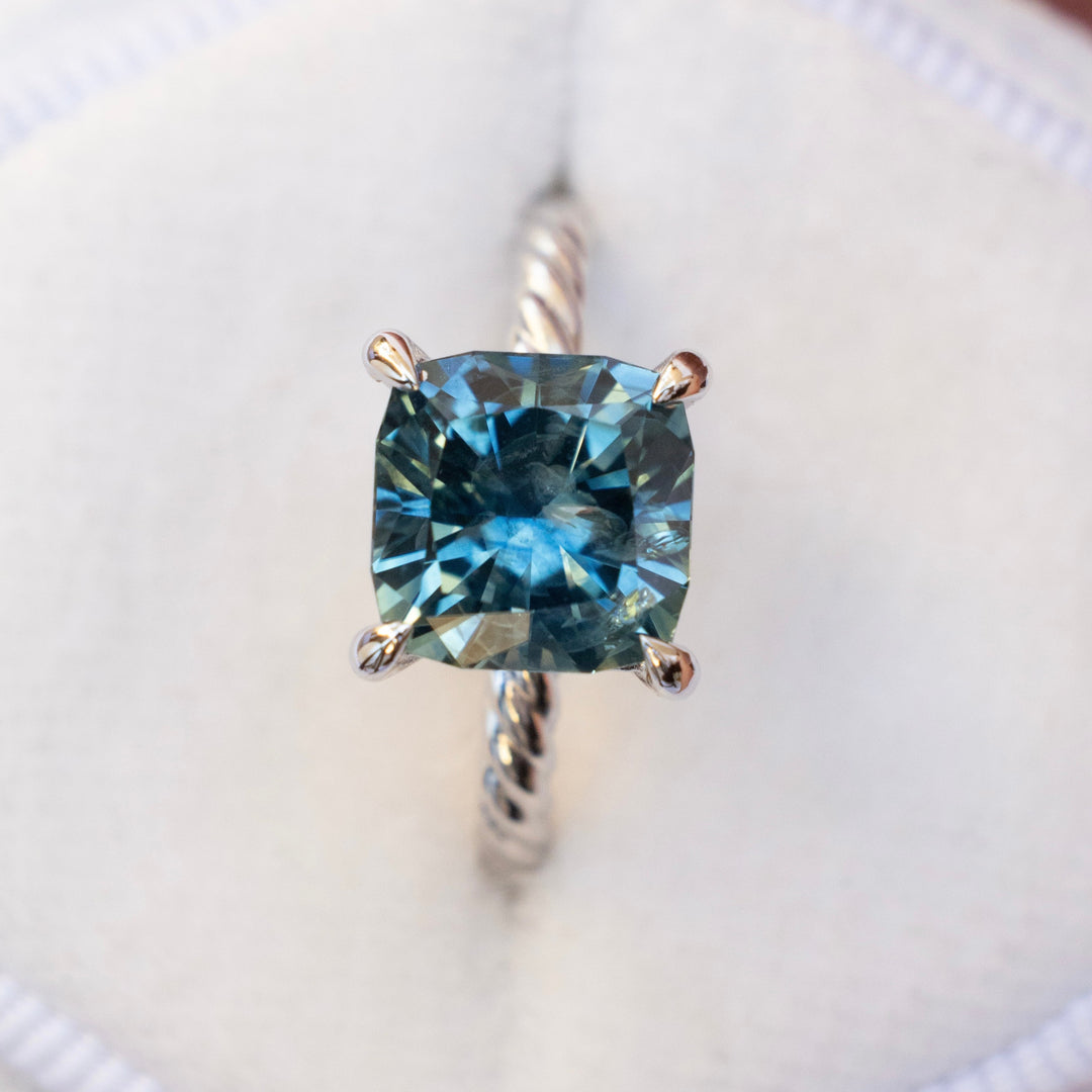 3 ct Montana Teal Sapphire Solitaire Engagement Ring 14K Gold