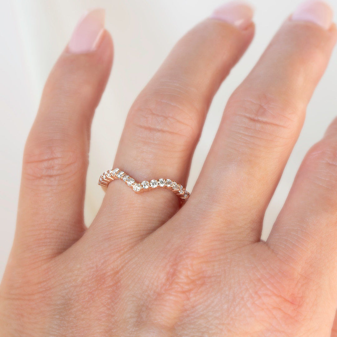 Diamond Contour Wedding Band 14K Gold