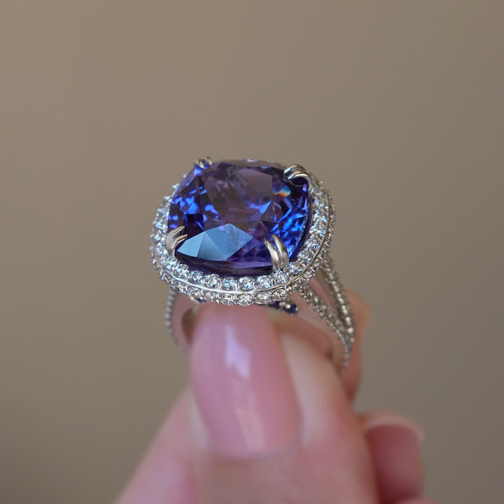 14 ct Tanzanite and Diamond Ring in 14K White Gold, Tanzanite Engagement Ring
