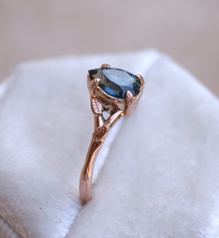 Leaf Engagement Ring with Montana Sapphire 14K Gold,Teal Montana Sapphire Engagement Ring,Solitaire Pear Ring,Rose Gold Pear Ring