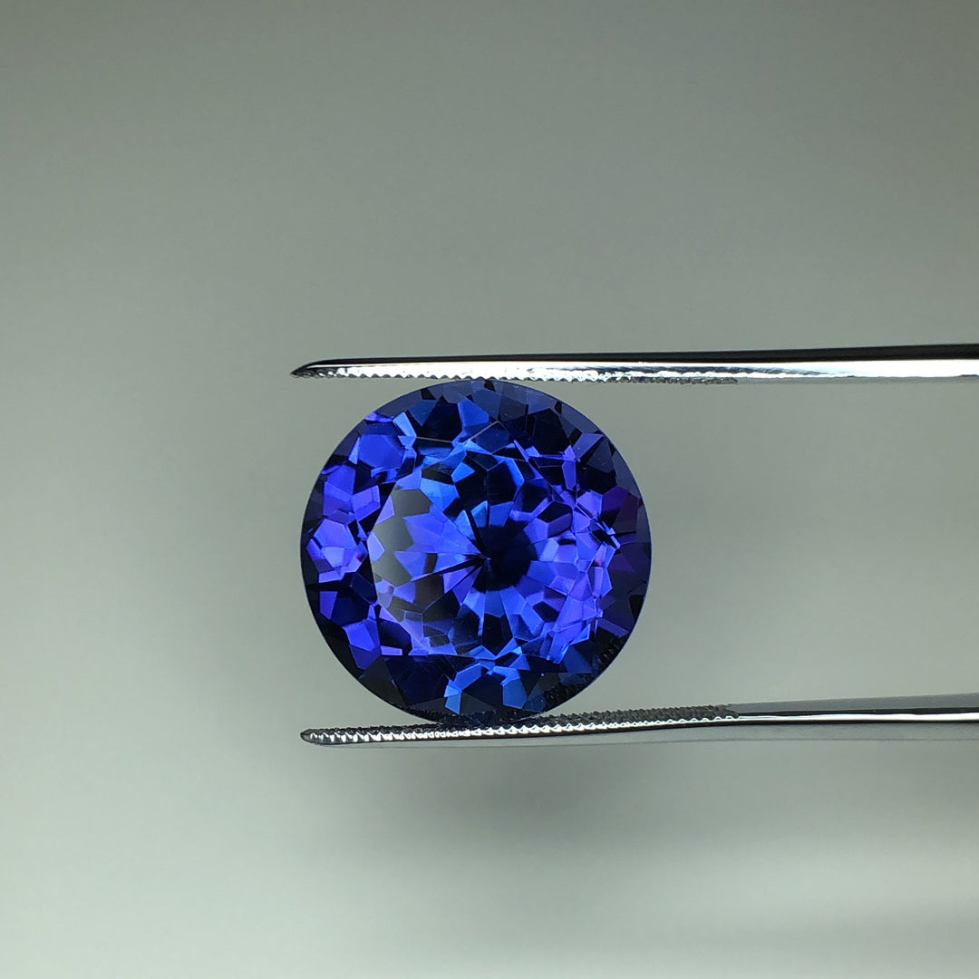 Natural Tanzanite 16.27 ct , Violetish Blue Round Shape