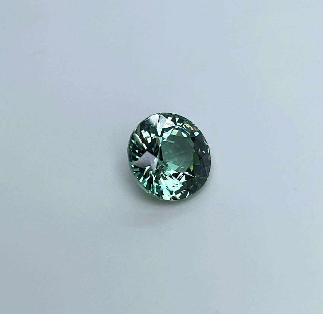 2.16 ct Blue Green Sapphire 7.40x5.00