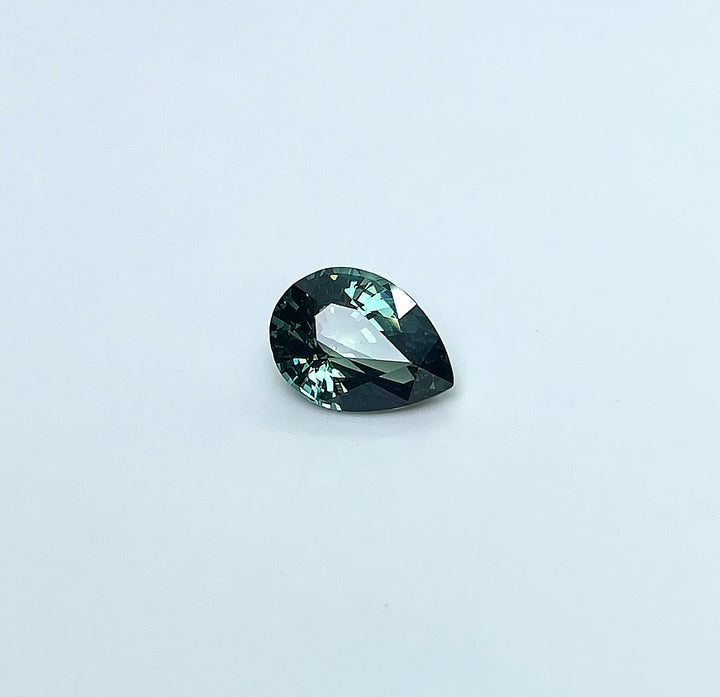 1.50 ct Teal Sapphire 6.20 x 8.40 x 4.20mm