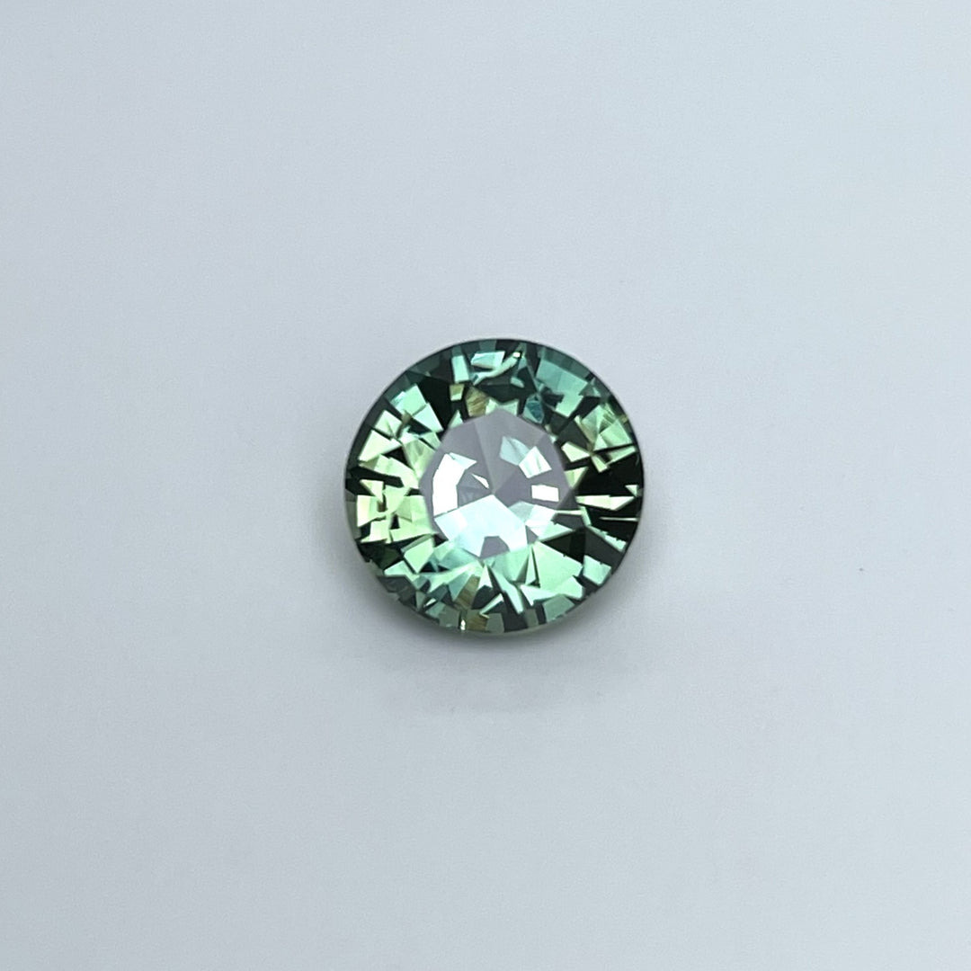 2.22 ct Parti Color Sapphire 7.50x5.00