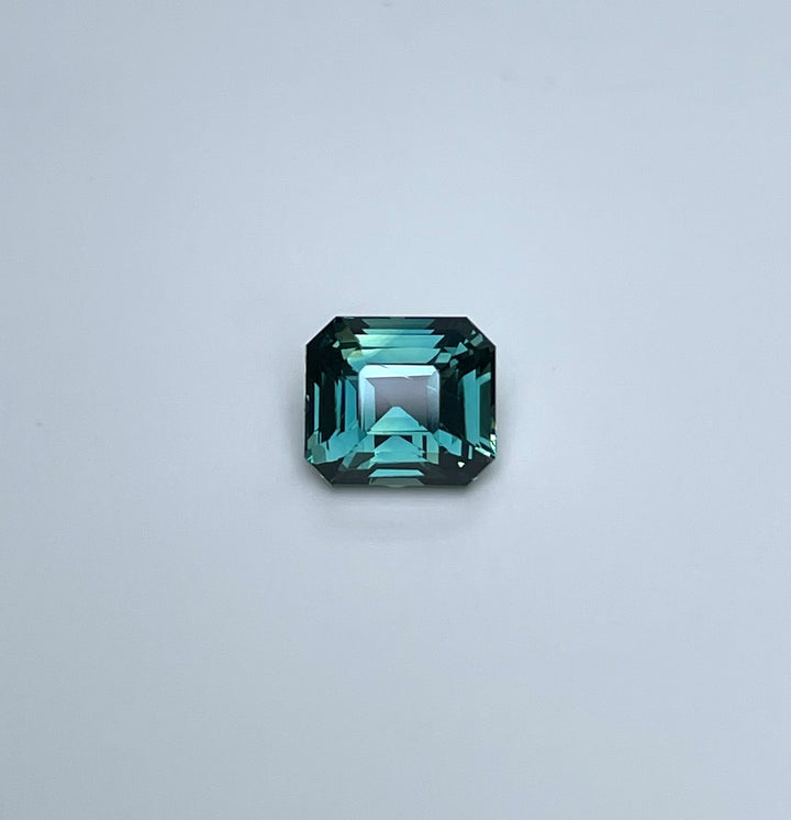 1.55 ct Teal Green Sapphire 5.90 x 6.10 x 4.30mm