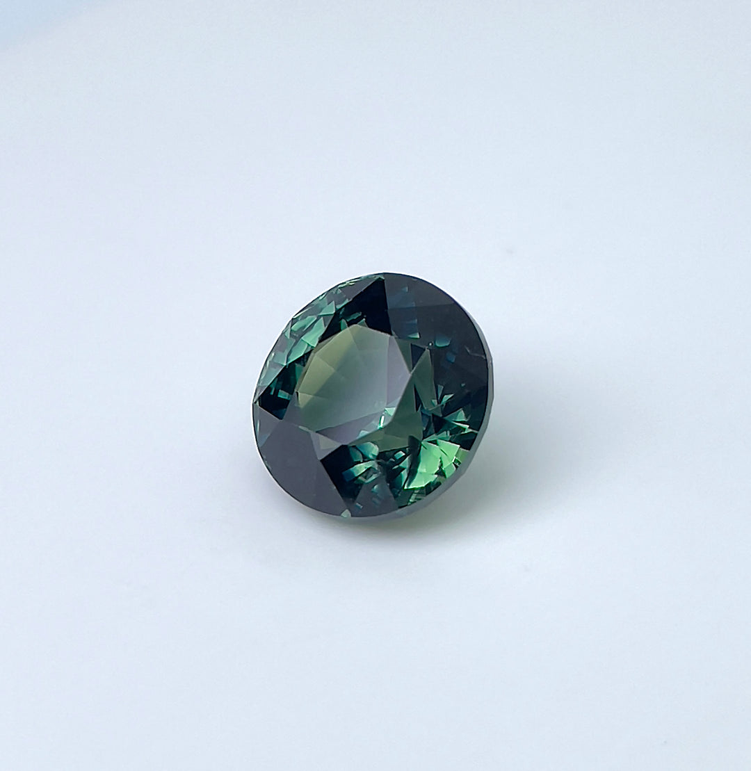 4.05 ct Parti Color Teal Sapphire 8.70x6.50