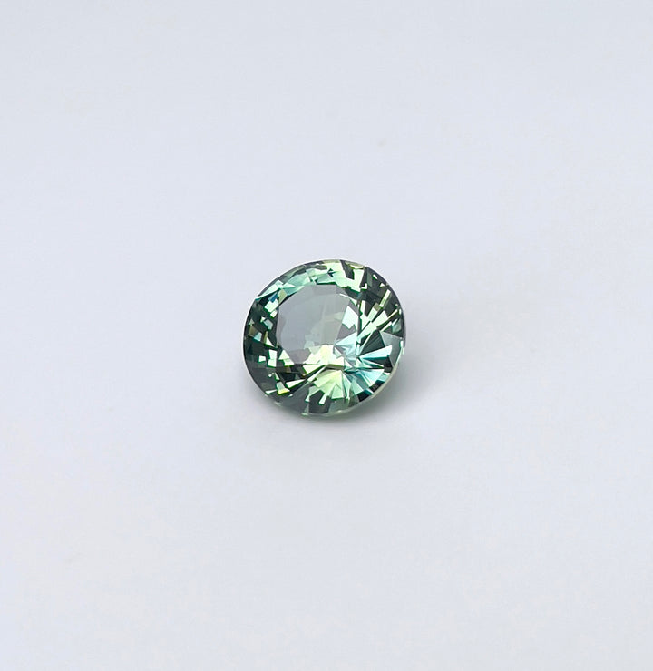 1.72 ct Teal Sapphire 7.00 x 4.60