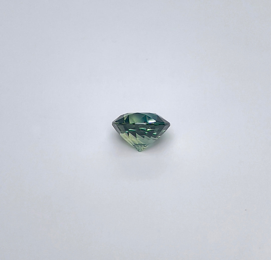 1.72 ct Teal Sapphire 7.00 x 4.60