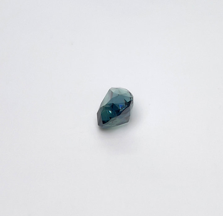 1.58 ct Teal Sapphire 5.80 x 9.00 x 4.20 mm