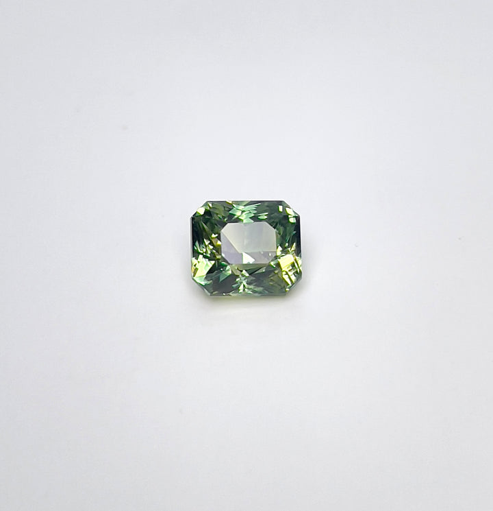 1.53ct Parti Sapphire 5.50 x 6.40 x 4.60mm