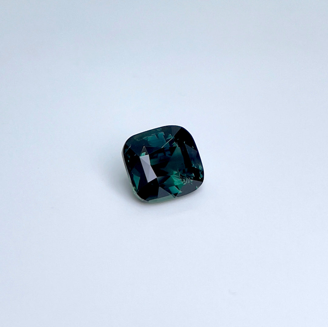 2.08 ct Blue Green Teal Sapphire 6.70x7.40x4.50