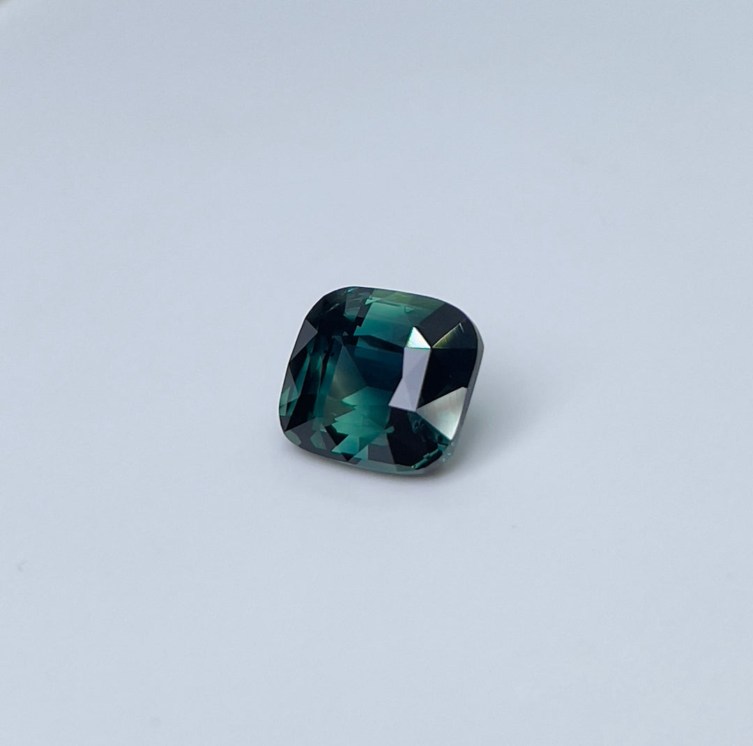 2.08 ct Blue Green Teal Sapphire 6.70x7.40x4.50