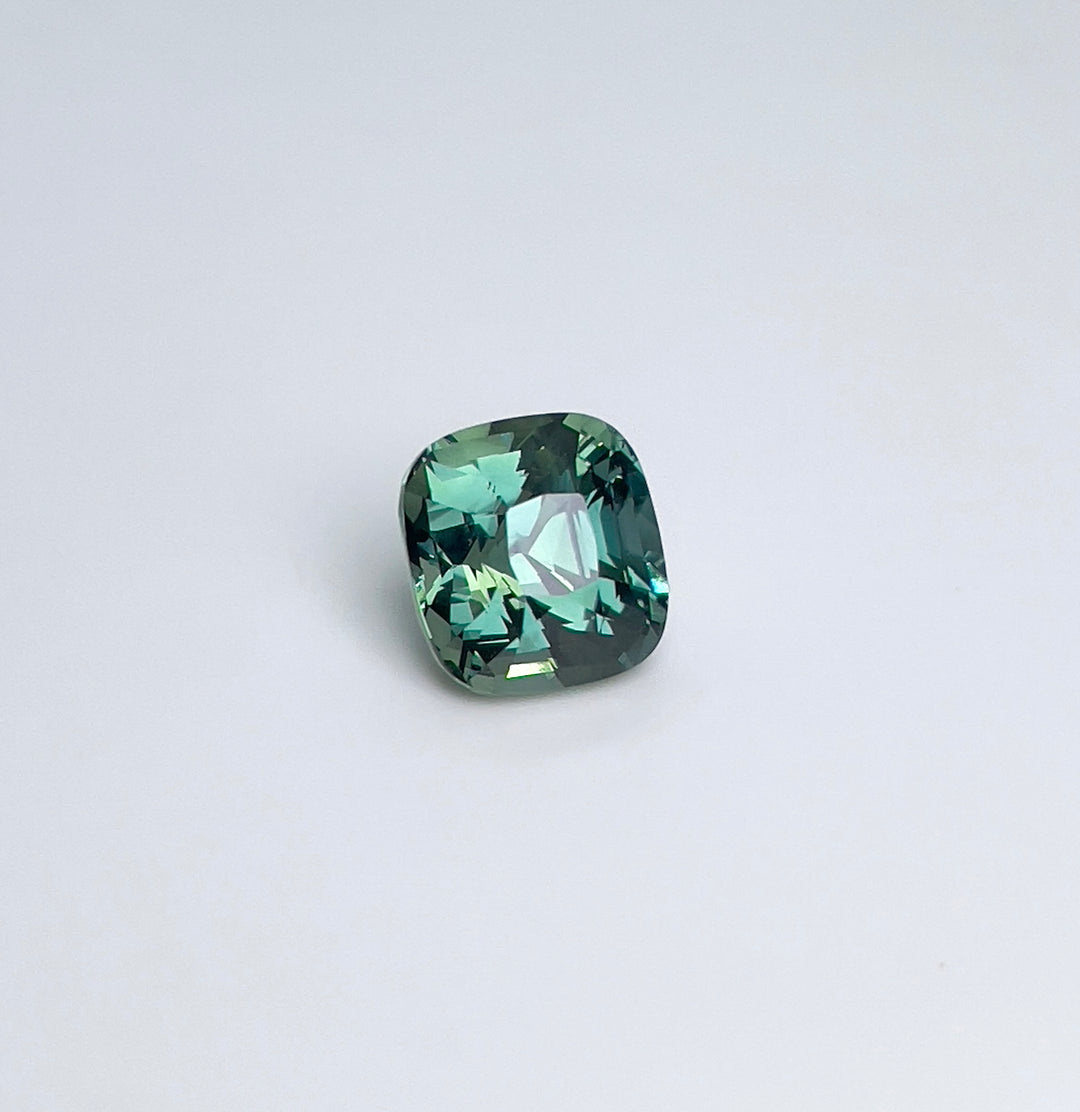 2.12 ct Blue Green Sapphire 6.50x7.00x5.50