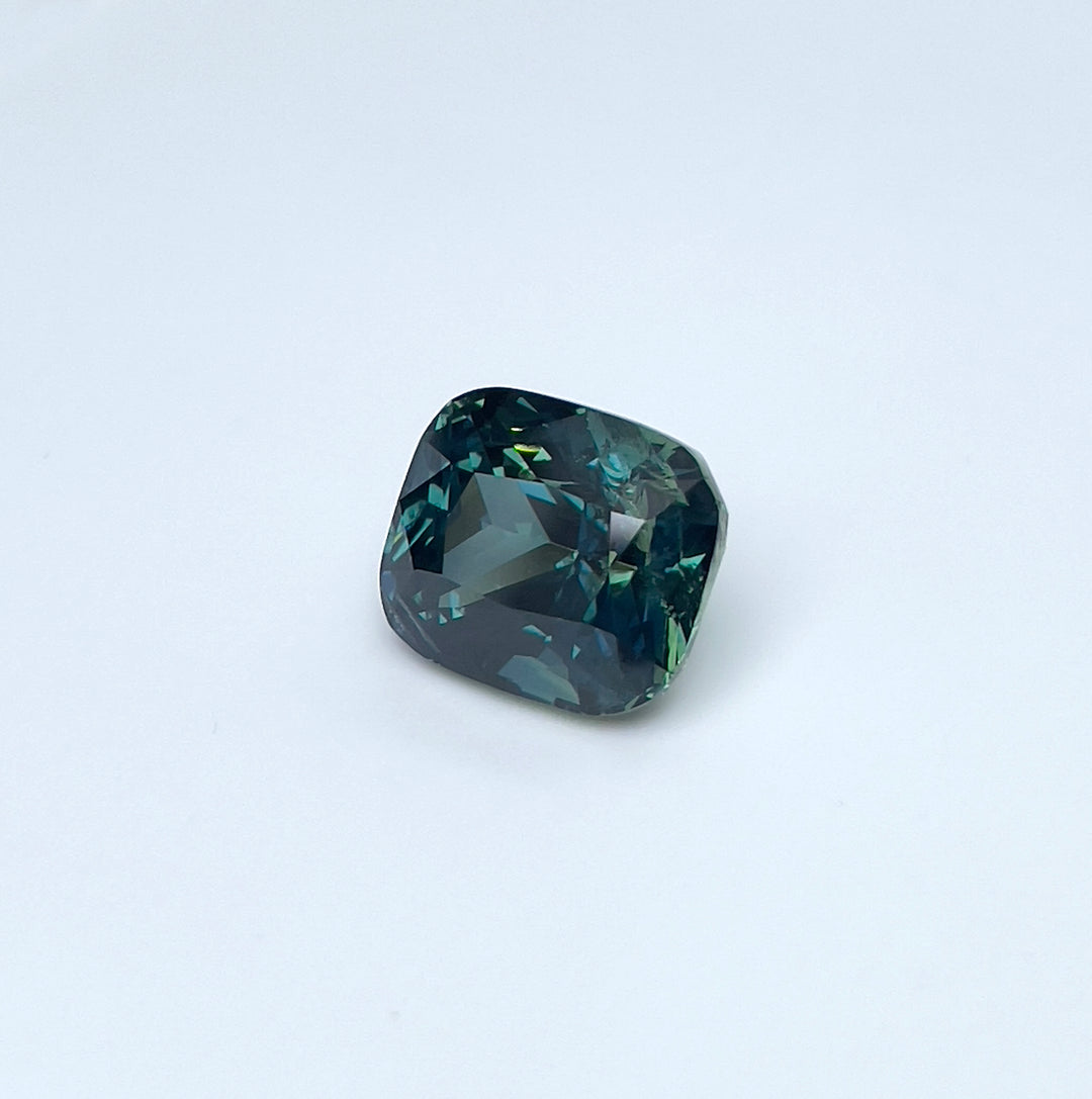 5.59 ct Blue Green Teal Sapphire 8.50x9.80x7.20