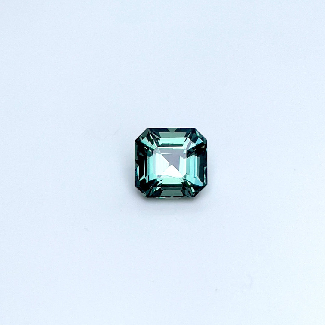 1.18 ct Teal Sapphire 5.60 x 5.70 x 4.00