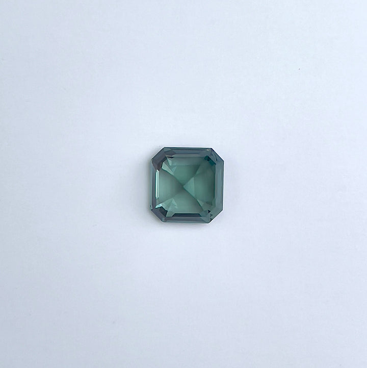 1.18 ct Teal Sapphire 5.60 x 5.70 x 4.00