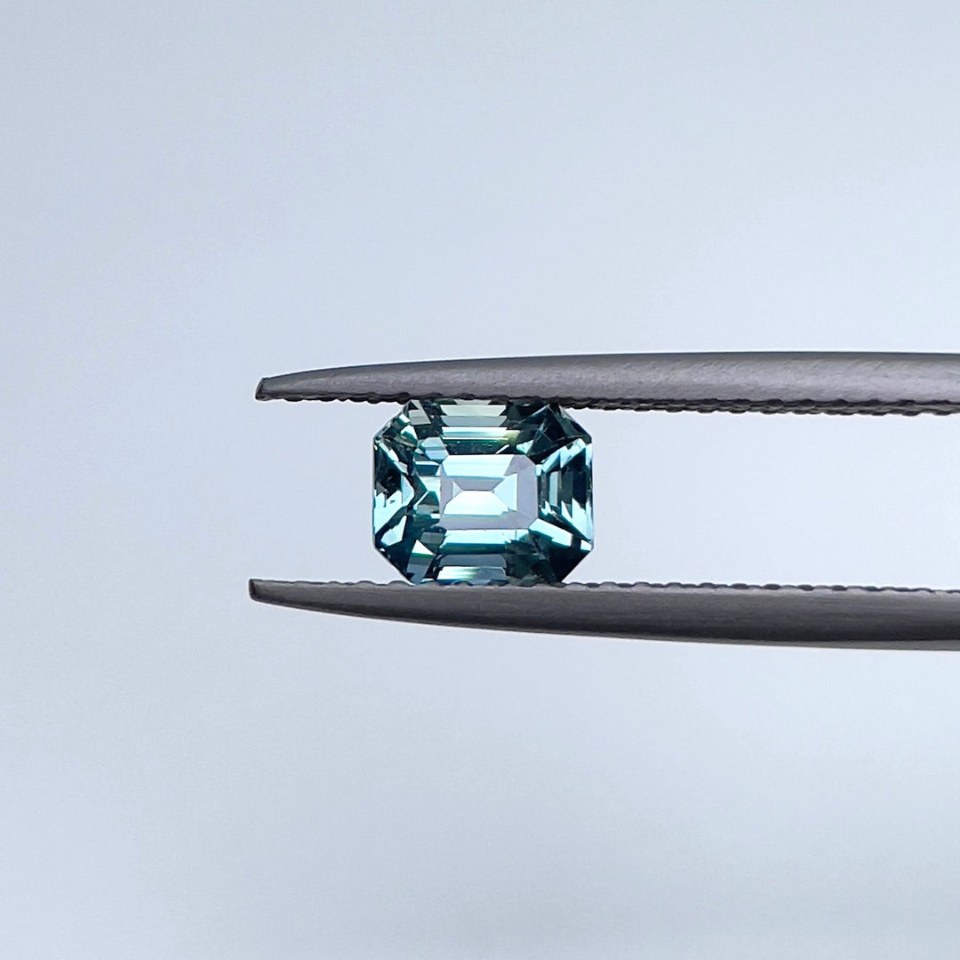 1.15 ct Teal Sapphire 5.00 x 6.00 x 4.30mm