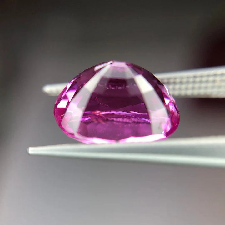 Pink Sapphire from BURMA 3.34 ct Oval Shape,Video,NO TREATMENT