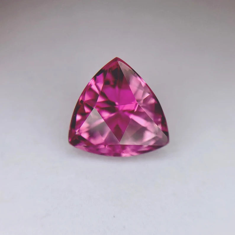 Pink Tourmaline 3.51 ct Trillion shape,