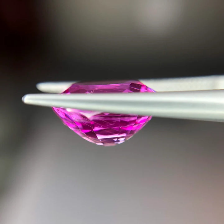 Pink Sapphire from BURMA 3.34 ct Oval Shape,Video,NO TREATMENT